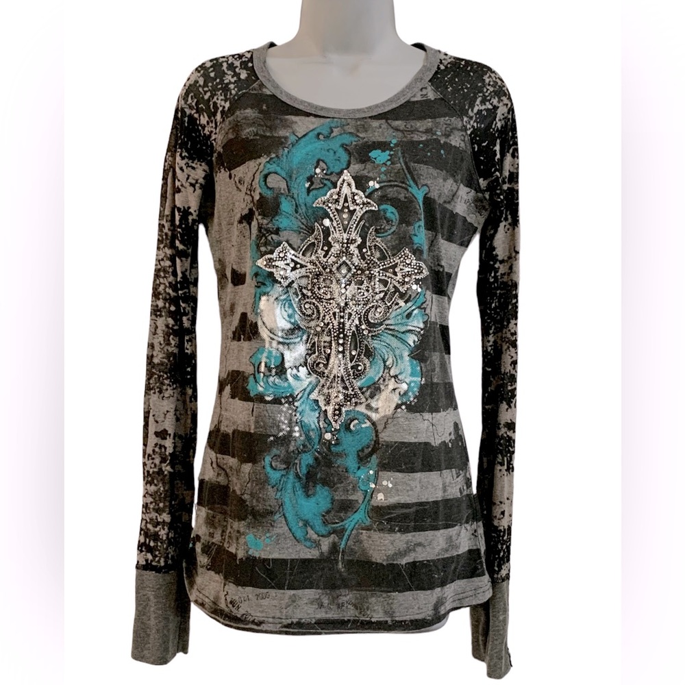 Miss Me long sleeve jeweled top in gray, black and teal. Sz. L slim fit